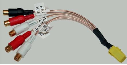 Автопереходник MINI-ISO-LINE OUT (линейный выход) Blaupunkt, WOOFER (1651/IS-312) 5RCA гнездо-на квадратн.разъем 6PIN (с выходом на сабвуфер) Автопереходник MINI-ISO-LINE OUT (линейный выход) Blaupunkt, WOOFER (1651/IS-312) 5RCA гнездо-на квадратн.разъем 6PIN (с выходом на сабвуфер)