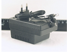 Блок питания трансформаторный, 1.5-12V, 1.2A, 14W, вх: AC 220-250V, пластик NG-328, SL-328