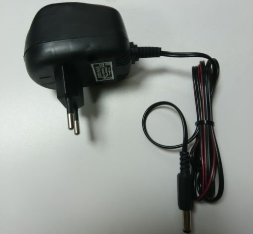 Блок питания трансформаторный, 5V, 0.4A, 2W, штекер: 5.0 x 2.1мм (угловой), В розетку, вх: AC 220V НЕЙВА-098