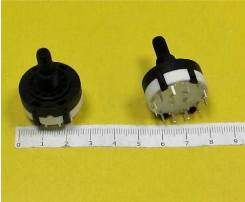 Галетный переключатель на плату, закрытый, 12pin, групп: 2, направлений: 1, 12 полож., активный ток нагр: 0.3A (до 125V) (SR25 2-12)