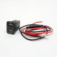 TDS TS-CAU47 Красный Разветвитель авто (Врезной)