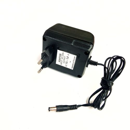 Блок питания трансформаторный, 12V, 1.0A, 12W, штекер: 5,5 х 2,1мм, вх: AC 220-250V, пластик