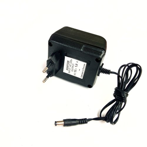 Блок питания трансформаторный, 12V, 1.0A, 12W, штекер: 5,5 х 2,1мм, вх: AC 220-250V, пластик