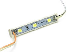 Модуль 3 св/диода БЕЛЫЙ SMD XM5054-3W 6000K 60Lm  U=12V; I=50mA; P=0,6W; IP20 уг.свеч=120°; габариты:70х12х4мм 