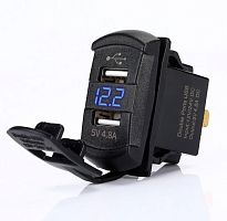 АДАПТЕР USB х 2 ( 2A max ) с ВОЛЬТМЕТРОМ (синий) ПРЯМОУГ для зарядки в Авто;монтаж в панель, прямоугольный, врезной, ВШГ- 35х 20 х30 мм, с защёлками U