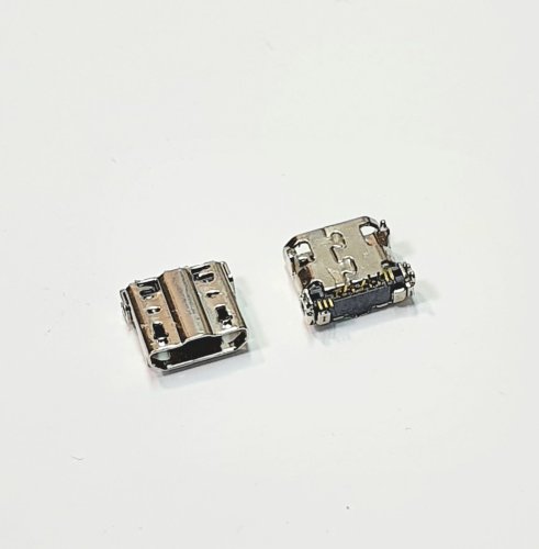 Разъем - гнездо microUSB-B (11pin) на плату; ver.2.0 поверхностный монтаж , ( 7х8мм ) , ( 4 установ. лепестка) "SAMSUNG" I9500 GALAXY S4 / N7100 GALAX Разъем - гнездо microUSB-B (11pin) на плату; ver.2.0 поверхностный монтаж , ( 7х8мм ) , ( 4 установ. лепестка) "SAMSUNG" I9500 GALAXY S4 / N7100 GALAX