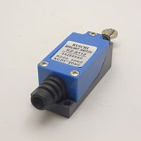  (Выключатель путевой KZ-8112 (TZ-8112) Al NO - NC (4P) 5 при 250 B (АС); 0,4 при 115 В (DC) А IP64 (28,2*25,6, 112) с горизонтальным нажимным роликом