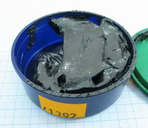 СМАЗКА ГРАФИТОВАЯ 50гр ( банка- пластик )  ( t рабоч: до +400°C ) Всесезонная Универсальная. На основе графита. Для смазки механизмов промышленной и б фото 3