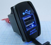 АДАПТЕР USB х 2 (2A max) для зарядки в Авто;монтаж в панель, прямоугольный, врезной, ВШГ- 35х 20 х30 мм, с защёлками, подсветка синяя Uпит:12-24v D